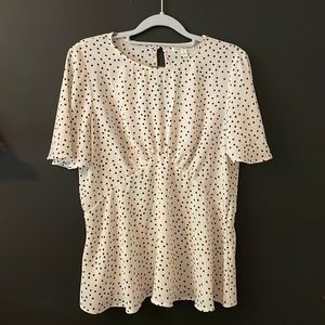 White and black dot shirt